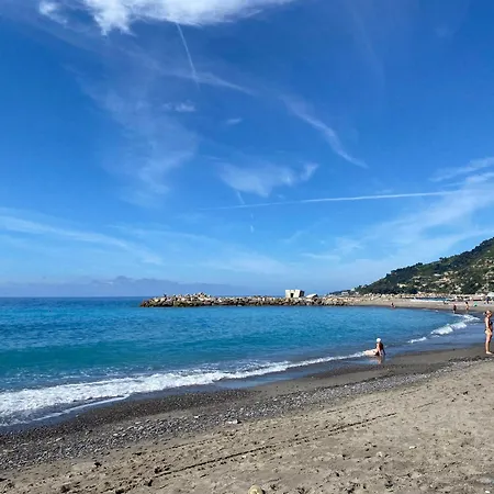 Casa Di Gilda * Ospedaletti